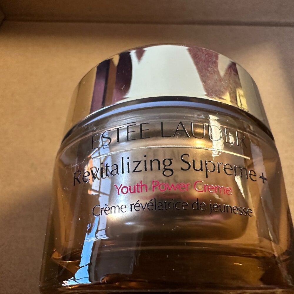 Estee Lauder Revitalizing Supreme +  Youth Power Creme - 1 oz
